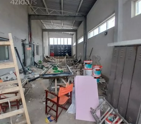 Lokal | 4zida