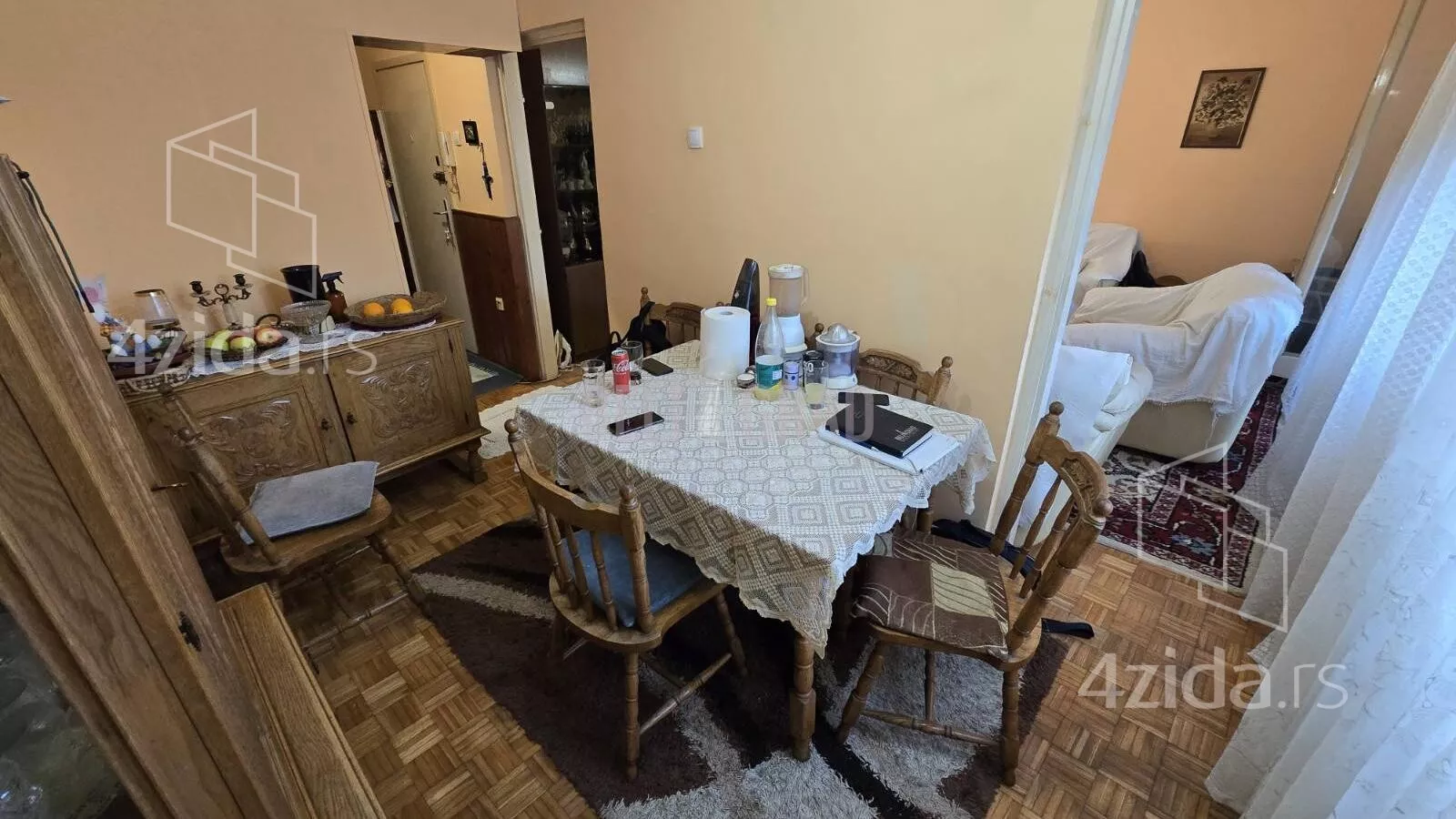 Dvoiposoban stan | 4zida