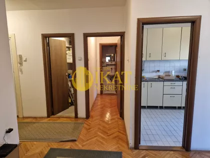 Ratka Mitrovića | 4zida.rs