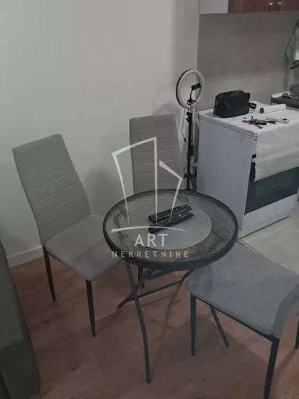 Ledinačka | 4zida.rs