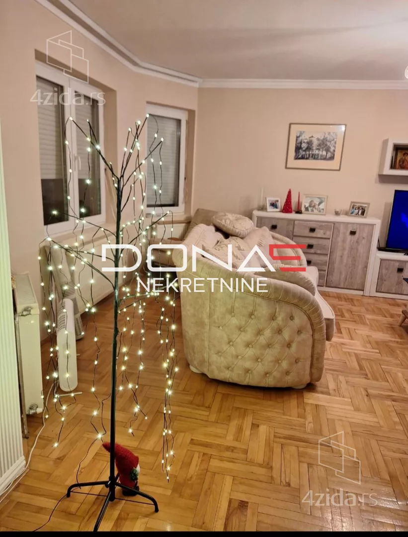 3-etažna kuća | 4zida