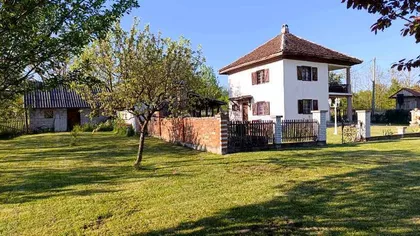 Put za Kragujevac | 4zida.rs