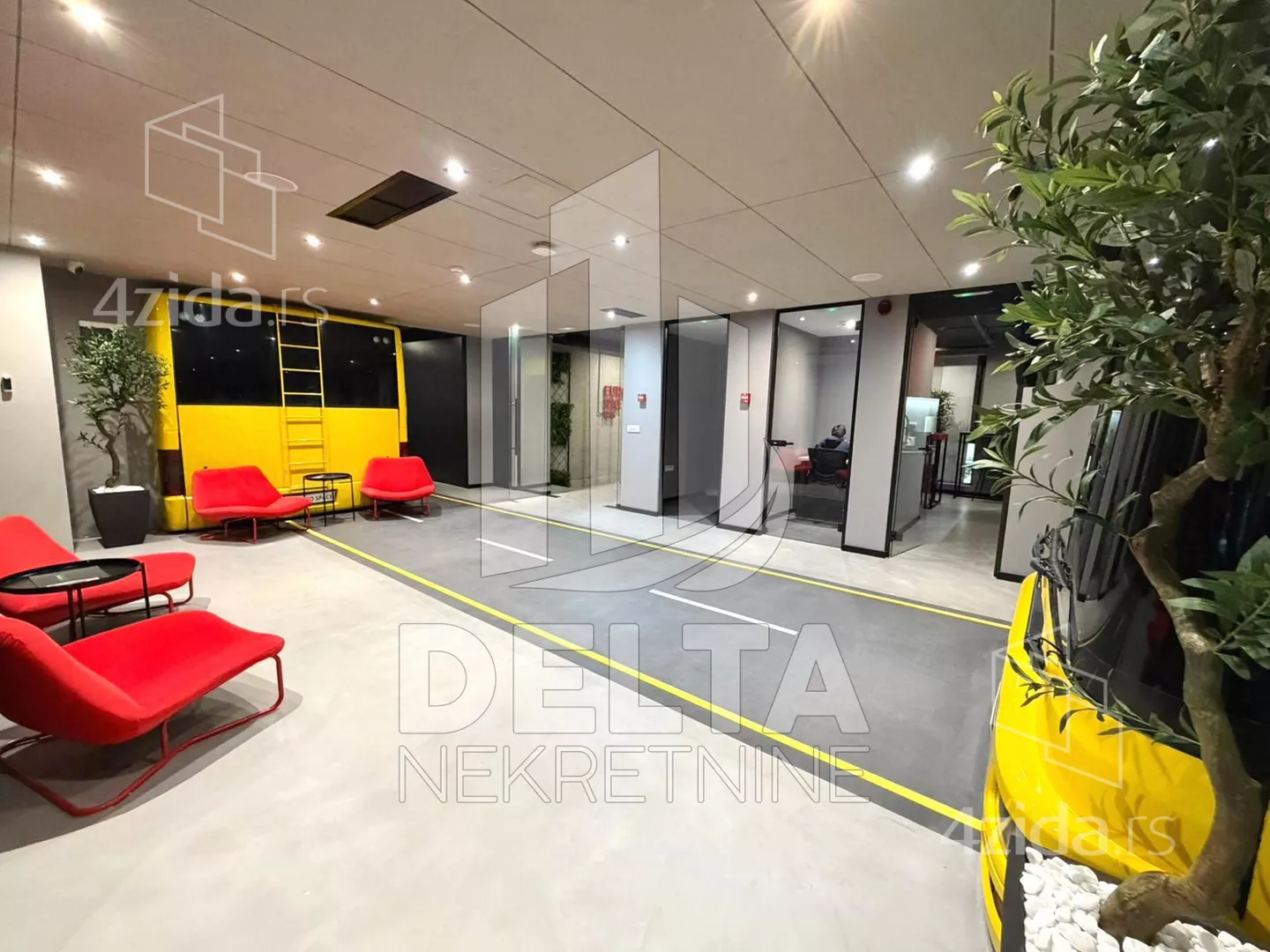 Poslovni prostor | 4zida