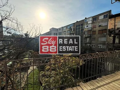 Maršala Birjuzova | 4zida.rs