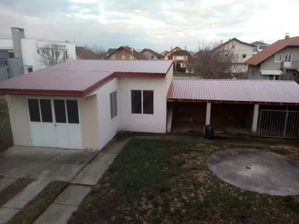 Veternička Rampa | 4zida.rs