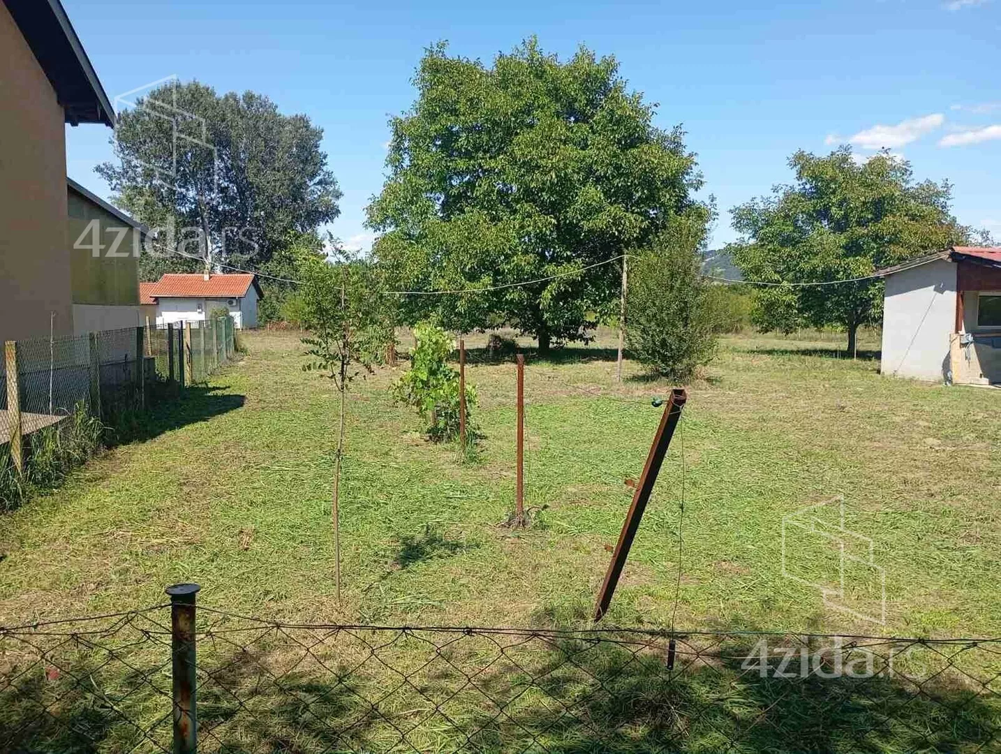 Građevinsko zemljište | 4zida