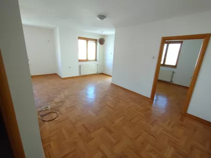 Radoja Dakića 43 | 4zida.rs