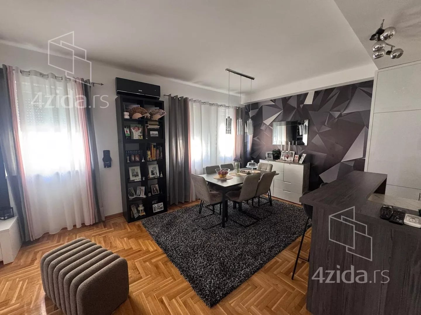 Trosoban stan | 4zida