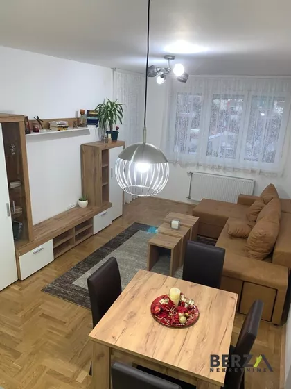 Bulevar Patrijarha Pavla (Somborski Bulevar) | 4zida.rs