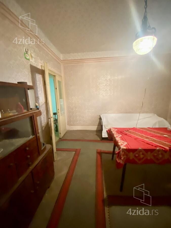 Kuća – Opština Kovačica, Debeljača - Više