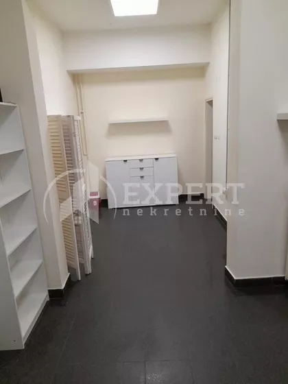 Obrenovićeva | 4zida.rs