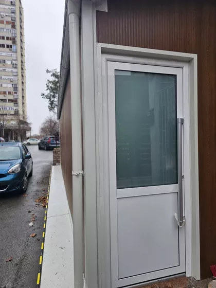 Karađorđev Trg | 4zida.rs