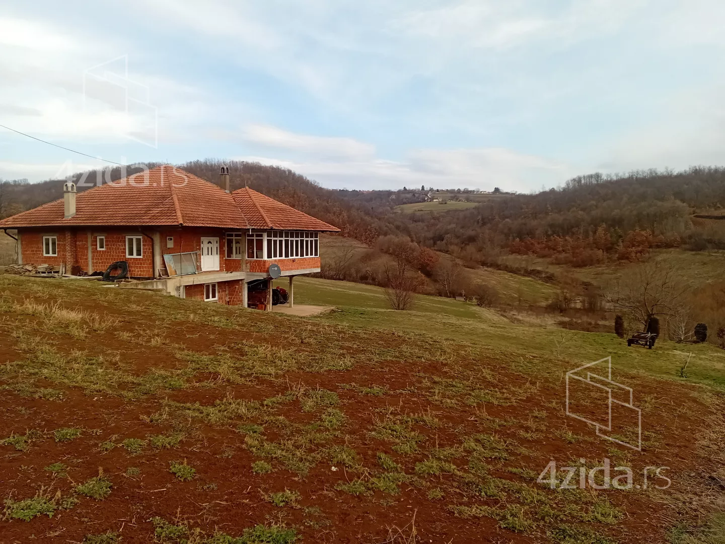 3-etažna kuća | 4zida