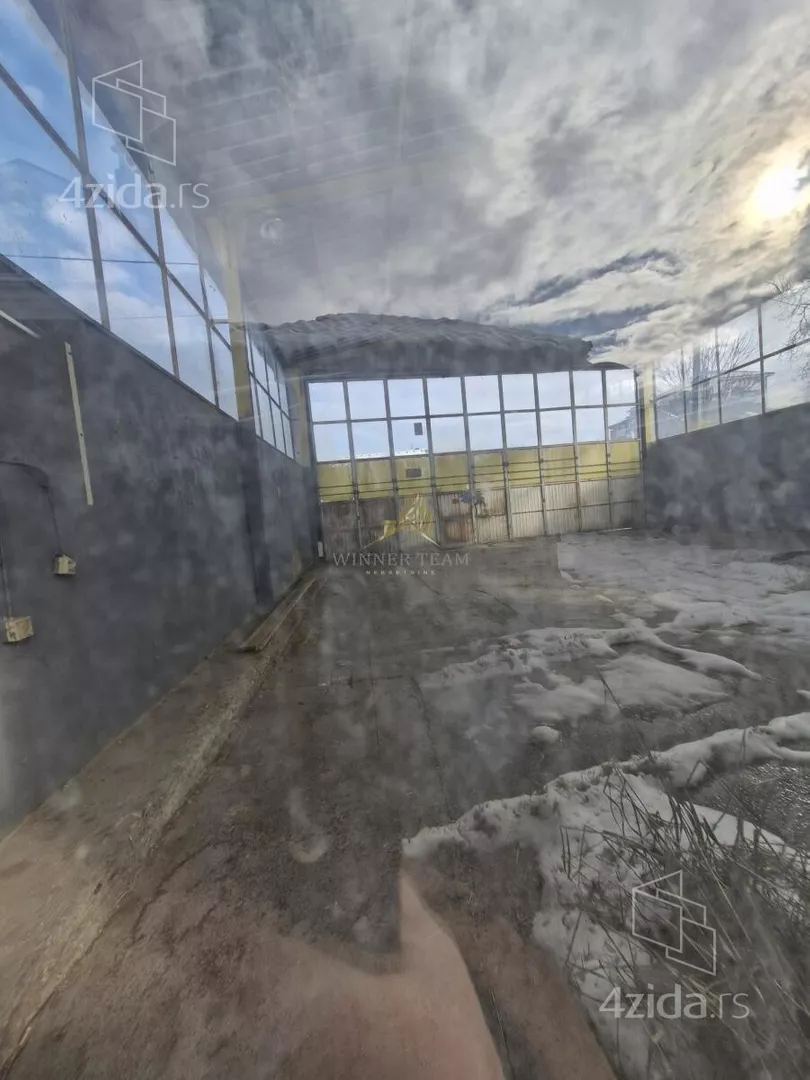 Poslovni prostor | 4zida