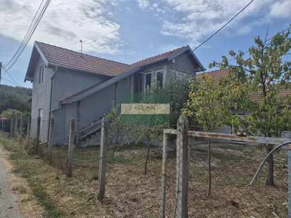 Crvene Livade | 4zida.rs