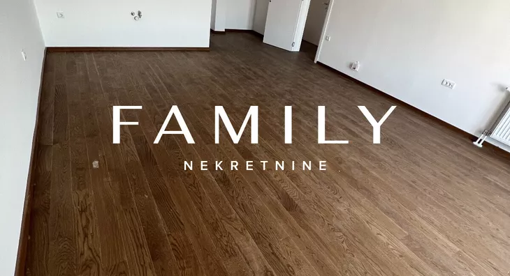 Šestoiposoban stan | 4zida