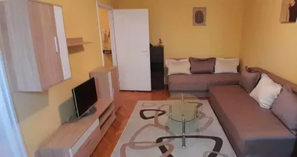 Strumička | 4zida.rs