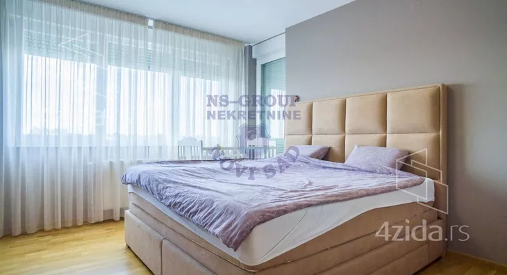 Petosoban stan | 4zida