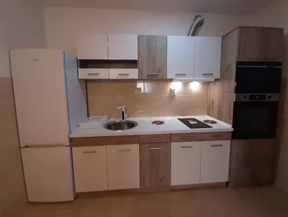 Studenička | 4zida.rs