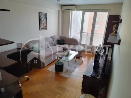 Božidarčeva | 4zida.rs