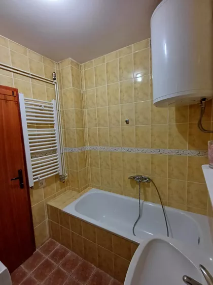 Kej 2. Oktobra 13A | 4zida.rs