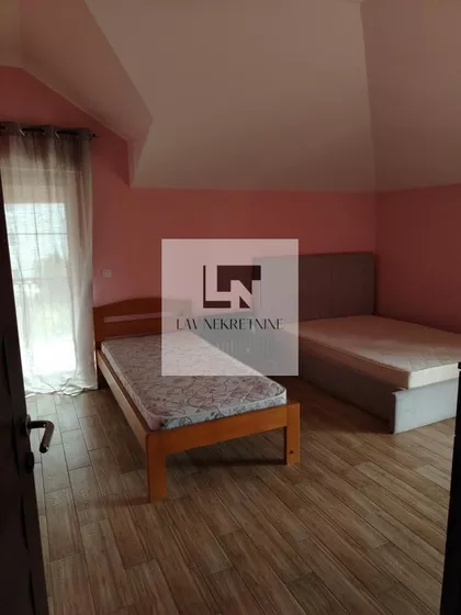 Surčin (mesto) | 4zida.rs