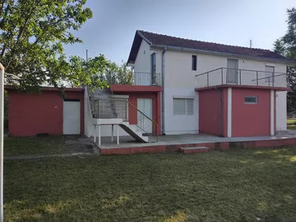 Jezerska 13 | 4zida.rs