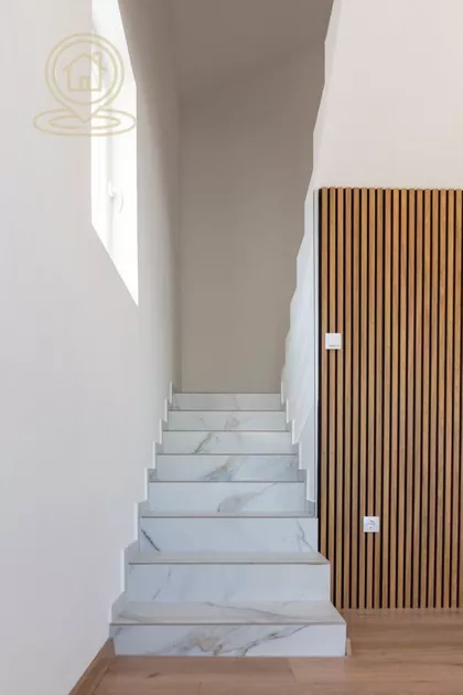 Banovo Brdo | 4zida.rs