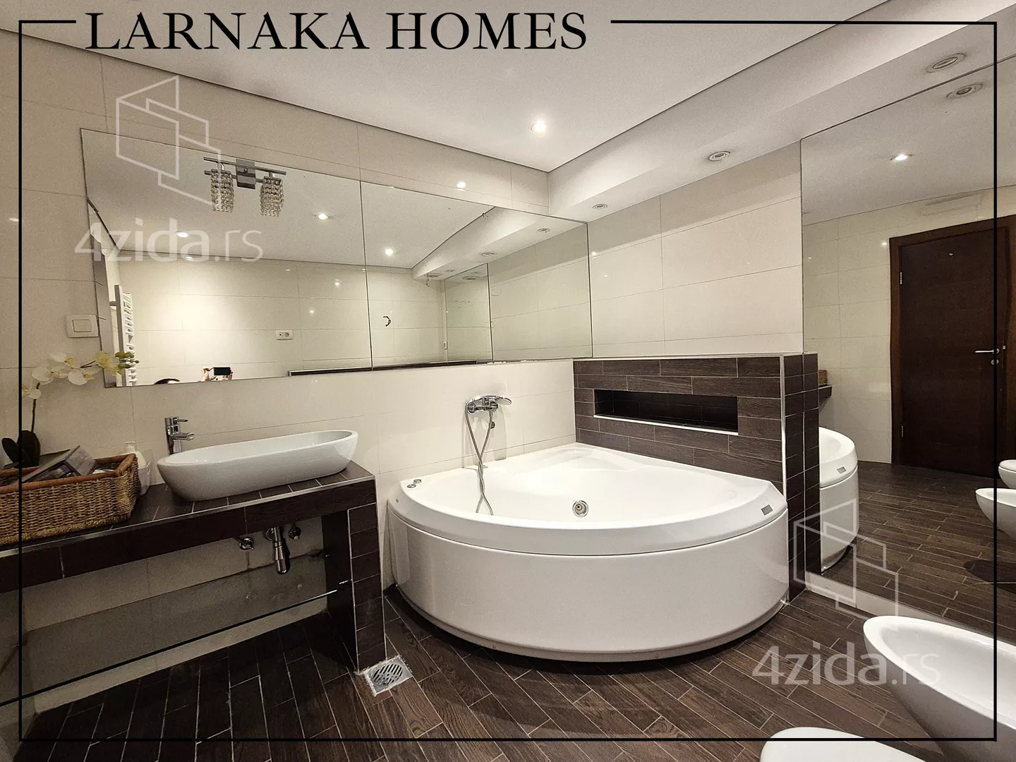 Petosoban stan | 4zida