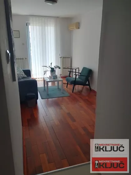 Bulevar Oslobođenja | 4zida.rs
