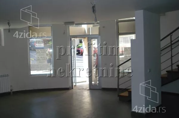 Lokal | 4zida