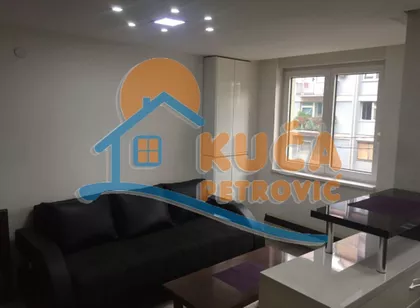 Božidarčeva | 4zida.rs