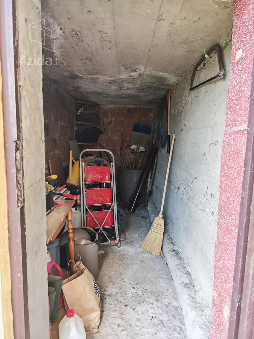 3-etažna kuća | 4zida