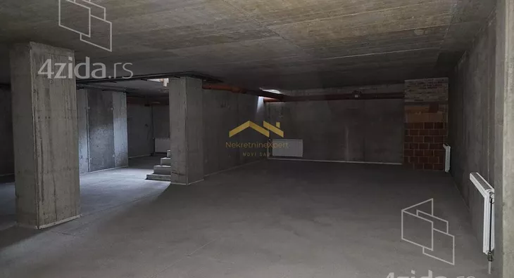 Poslovni prostor | 4zida