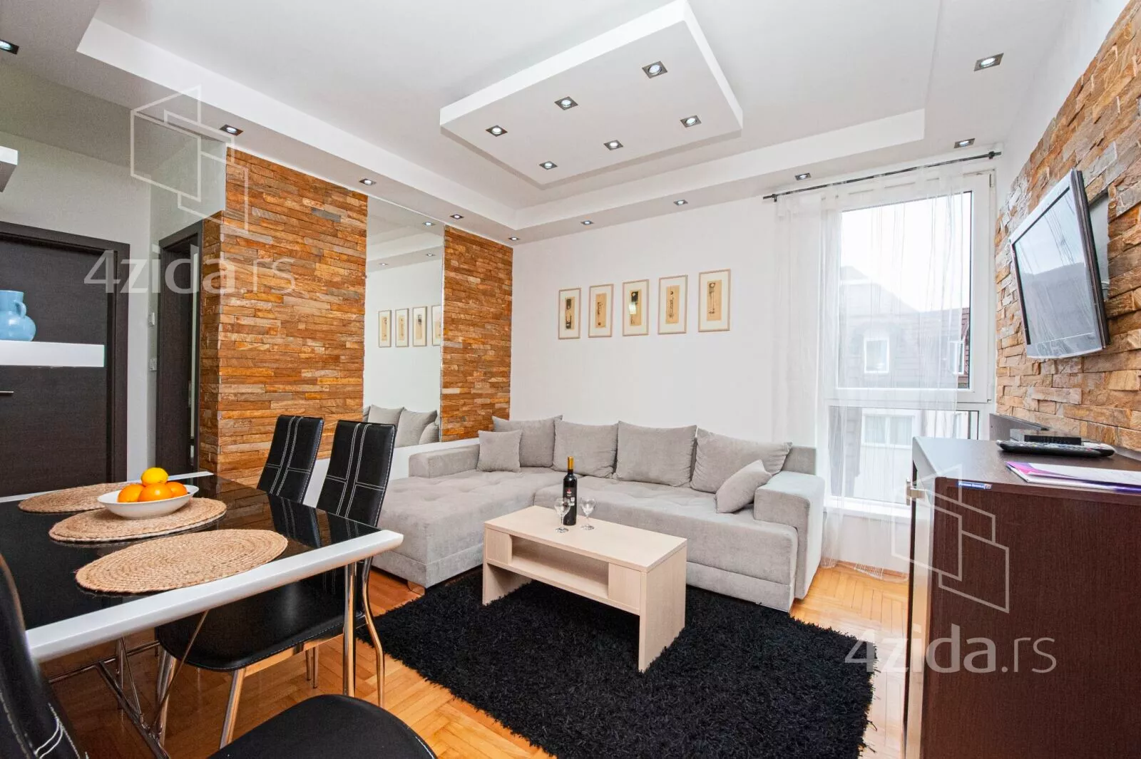 Jednoiposoban stan | 4zida