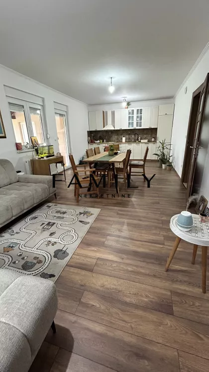 Gradske lokacije | 4zida.rs