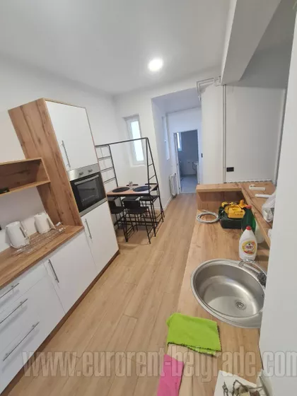 SKUPŠTINA | 4zida.rs