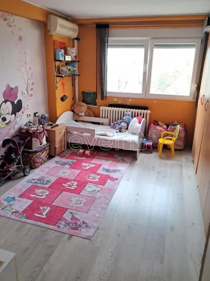 Železnička stanica | 4zida.rs