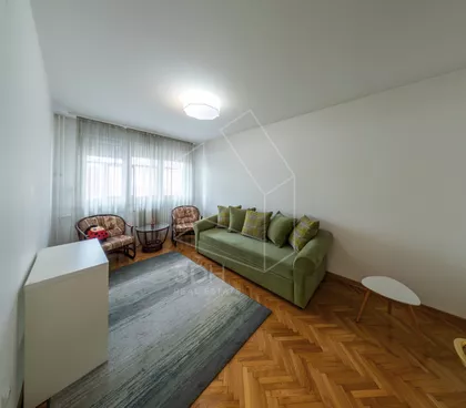 Sarajevska | 4zida.rs