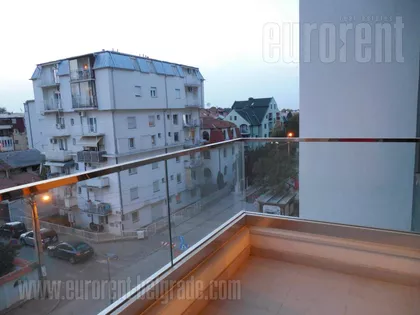 VOŽDOVE KAPIJE | 4zida.rs