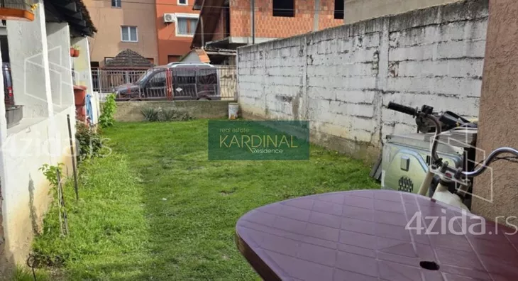 Kuća | 4zida