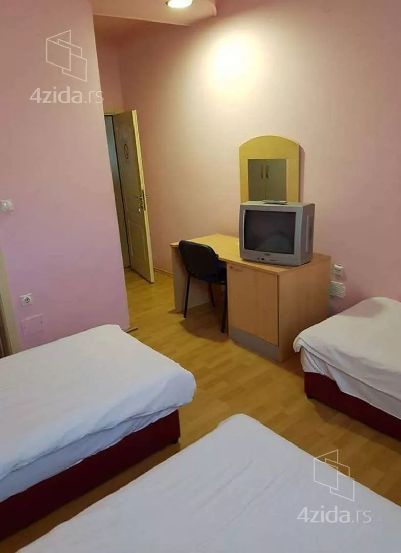 Ugostiteljski objekat | 4zida