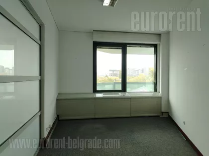 SAVA CENTAR | 4zida.rs