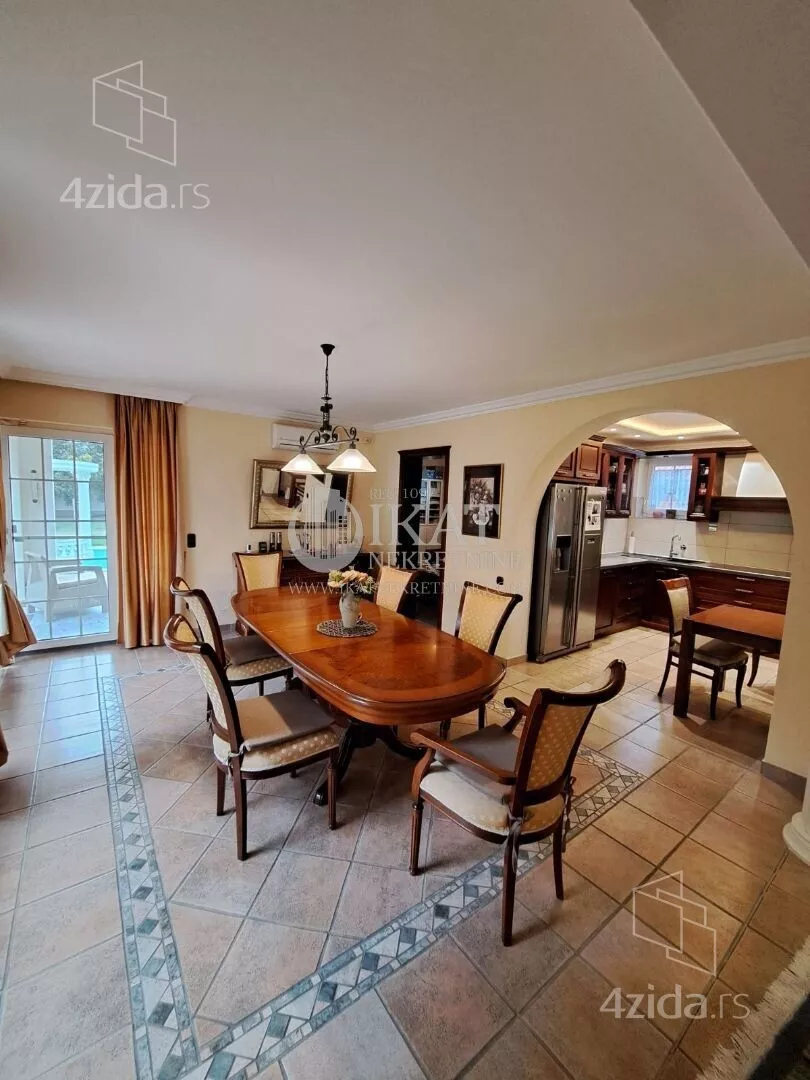 3-etažna kuća | 4zida