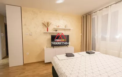 Gundulićeva | 4zida.rs