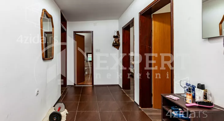 3-etažna kuća | 4zida