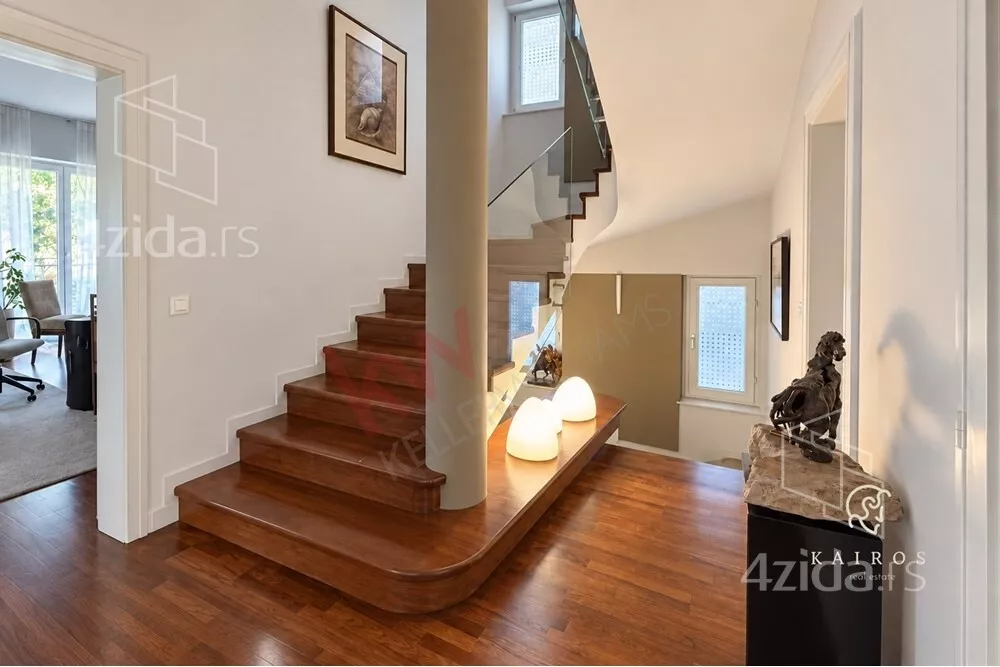 3-etažna kuća | 4zida