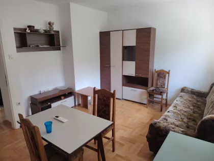 Sićevačka 8A | 4zida.rs