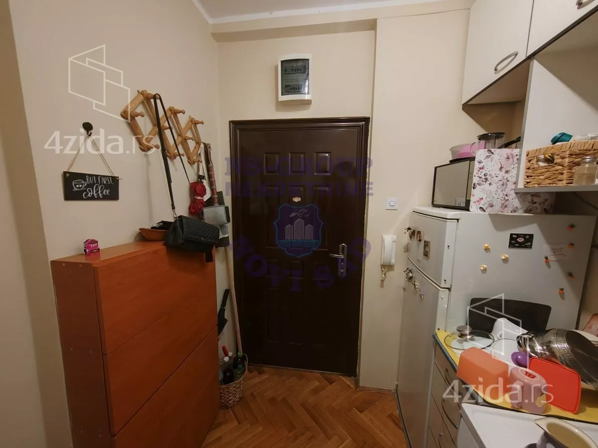 Garsonjera | 4zida