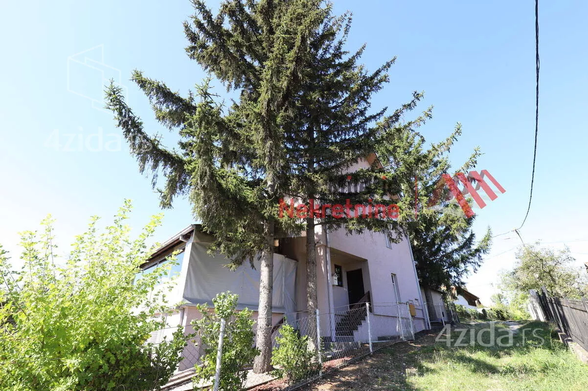 3-etažna kuća | 4zida